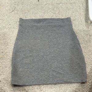 Gray XSMALL tight skirt